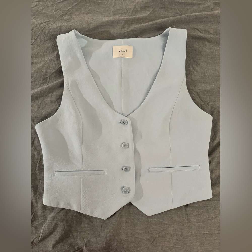 Aritzia Wilfred Sky Blue Vest size12